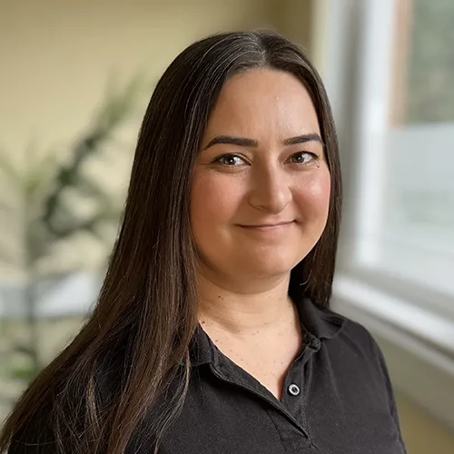Liz Bastiova - Bookkeeper
